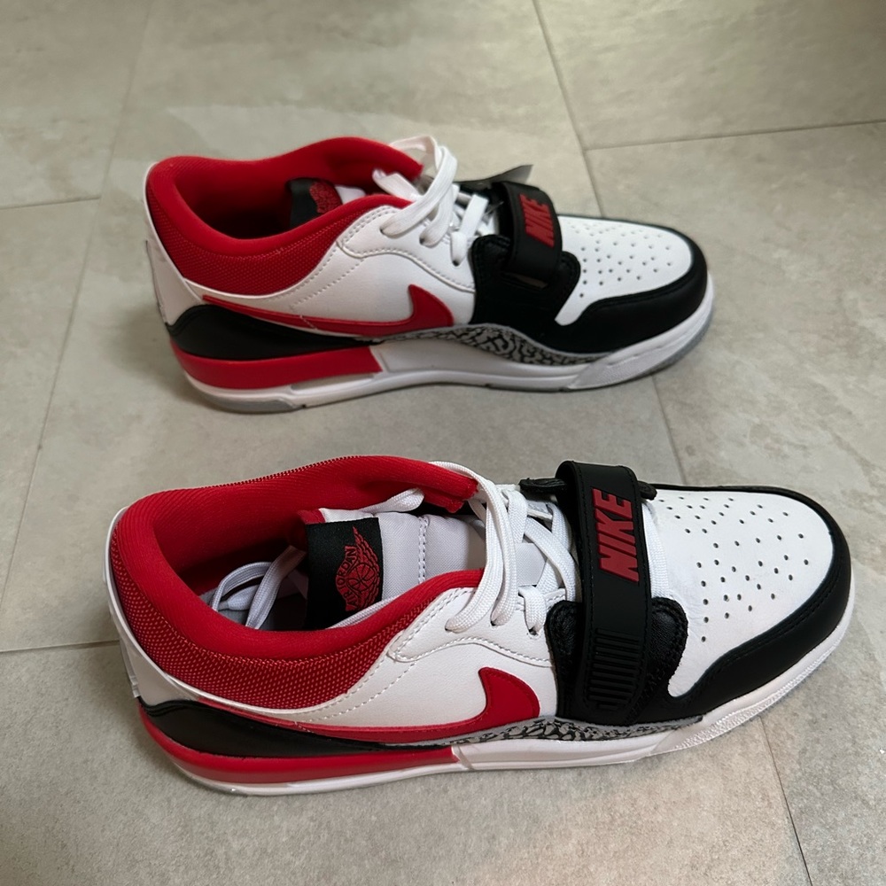 Boys Nikes Air Jordans